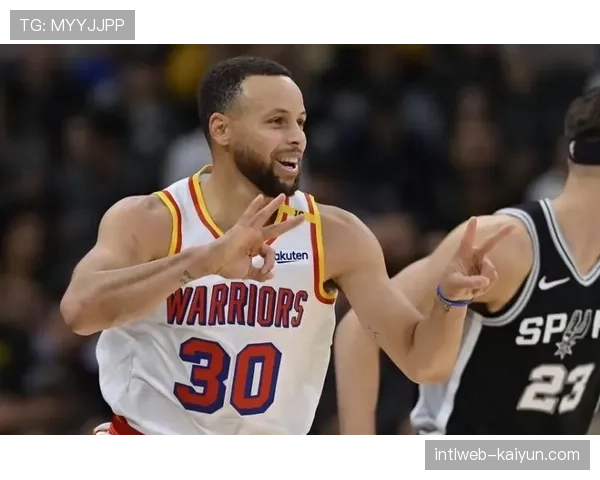 密歇根狼獾14连胜领跑 防守换防体系成常规赛关键